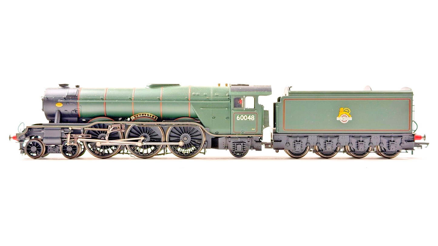 HORNBY 00 GAUGE - R2617 - BR 4-6-2 CLASS A3 LOCOMOTIVE 60048 DONCASTER RENAMED