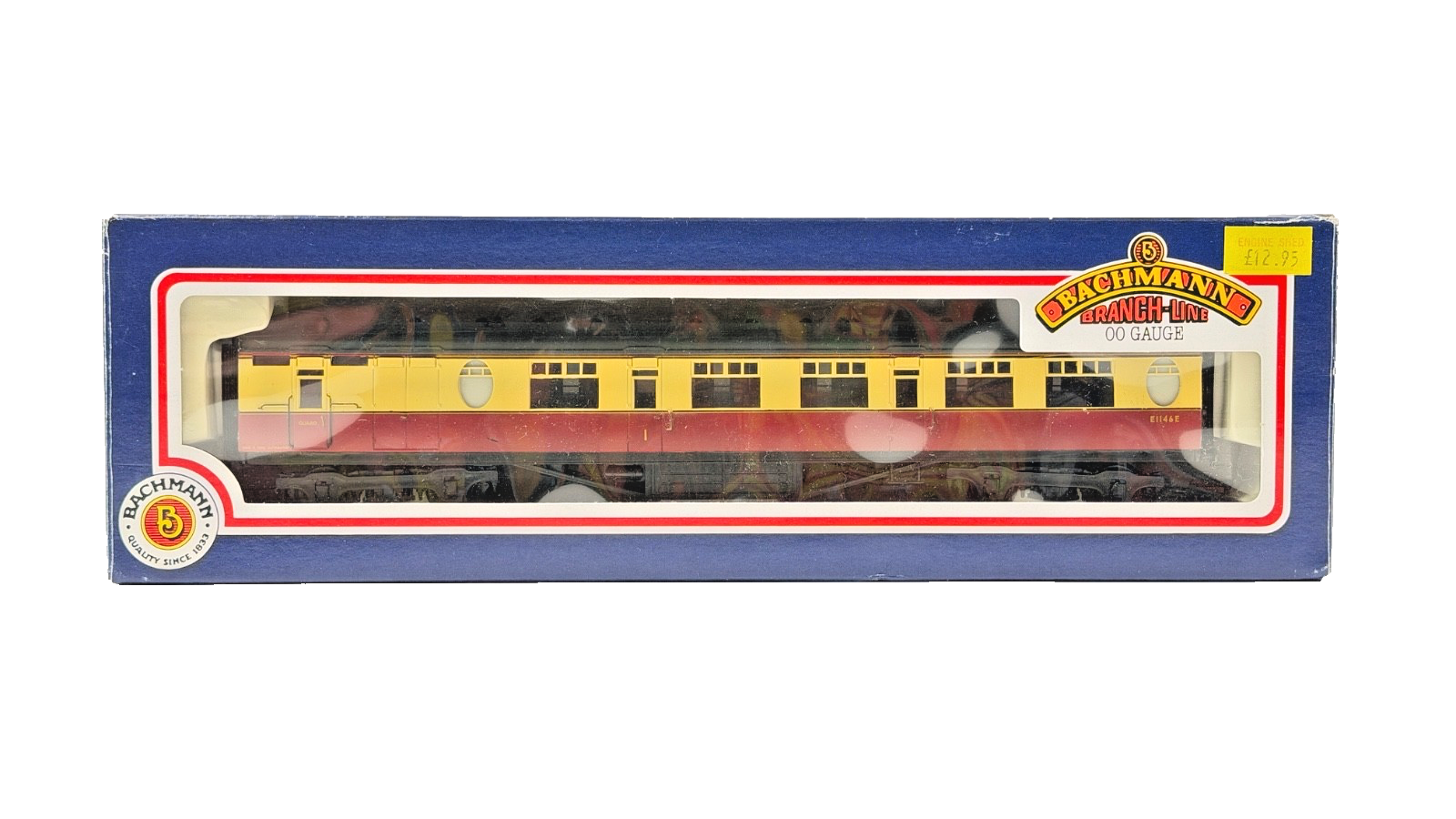 BACHMANN 00 GAUGE - 34-400/34-425 - RAKE OF 2 CRIMSON CREAM THOMPSON COACHES