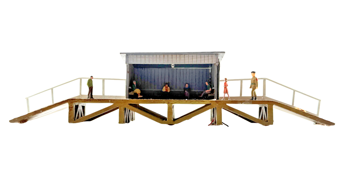 BACHMANN OO GAUGE SCENECRAFT - 44-005 - MARKET HAMPTON HALT - UNBOXED
