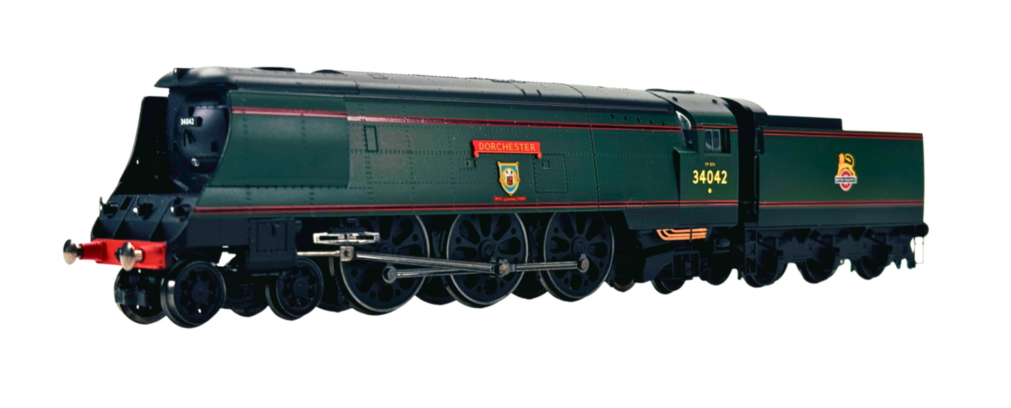 HORNBY 00 GAUGE - R2908 - FIREWORKS AT CHILCOMPTON DORCHESTER & COACHES - BOXED