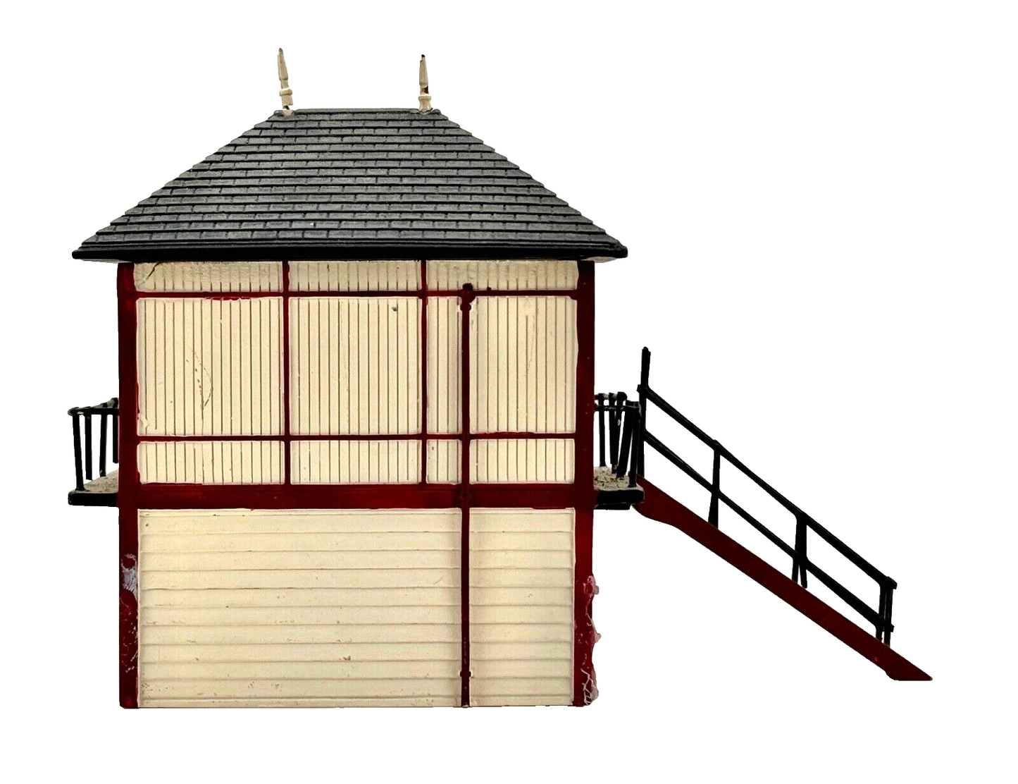 HORNBY 00 GAUGE SKALEDALE - R9776 - SIGNAL BOX WITH REMOVABLE ROOF - UNBOXED