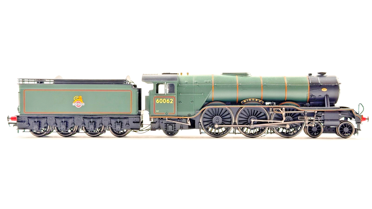 HORNBY 00 GAUGE - R3312 - BR 4-6-2 CLASS A3 LOCOMOTIVE 60062 MINORU BOXED