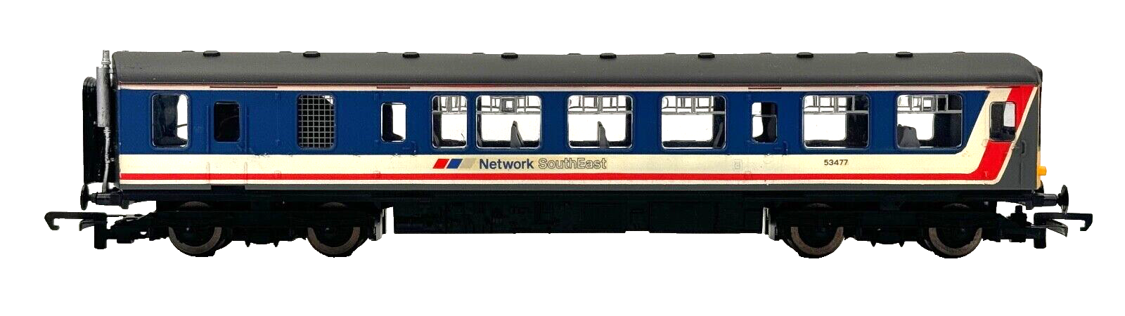 BRITANNIA PACIFIC MODELS 00 GAUGE - CLASS 104 NETWORK SOUTHEAST DMU 2 CAR HORNBY