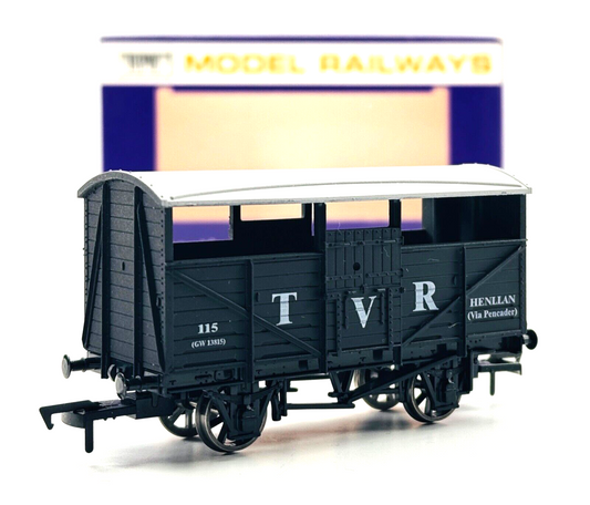 DAPOL 00 GAUGE - TEIFI VALLEY CATTLE WAGON 'TVR' 115 WEST WALES WAGON WORKS