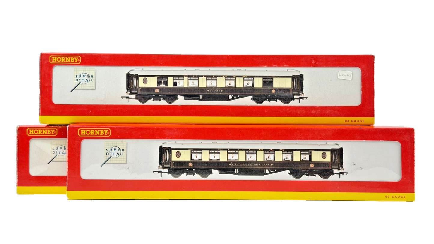 HORNBY OO GAUGE - R4143A/R4144A/R4145A - RAKE OF ASSORTED PULLMAN COACHES BOXED