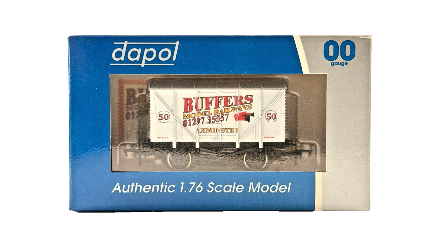 DAPOL 00 GAUGE - BUFFERS MODEL RAILWAYS AXMINSTER VENT VAN (LIMITED EDITION)