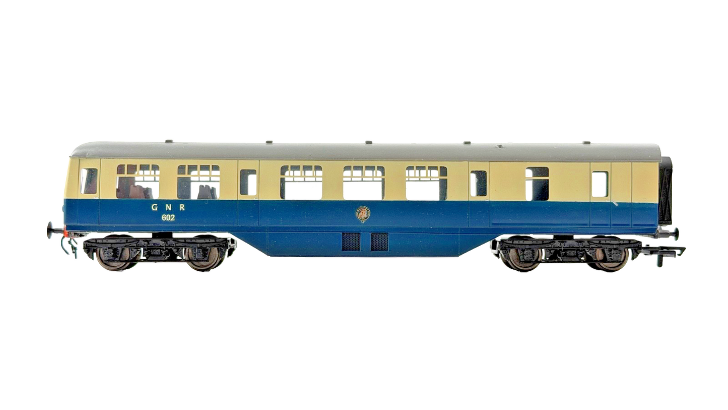 SILVER FOX MODELS OO GAUGE - GNR NORTHERN IRISH AEC CLASS 600 RAILCAR 3 CAR SET