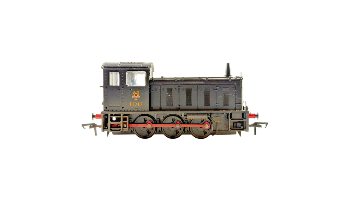 BACHMANN OO GAUGE - 31-339 - CLASS 04 DIESEL SHUNTER 11217 BR BLACK WEATHERED