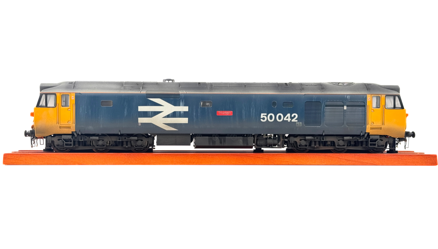 HELJAN O GAUGE - CLASS 50 DIESEL 50042 BR LARGE LOGO TRIUMPH WEATHERED & RENAMED