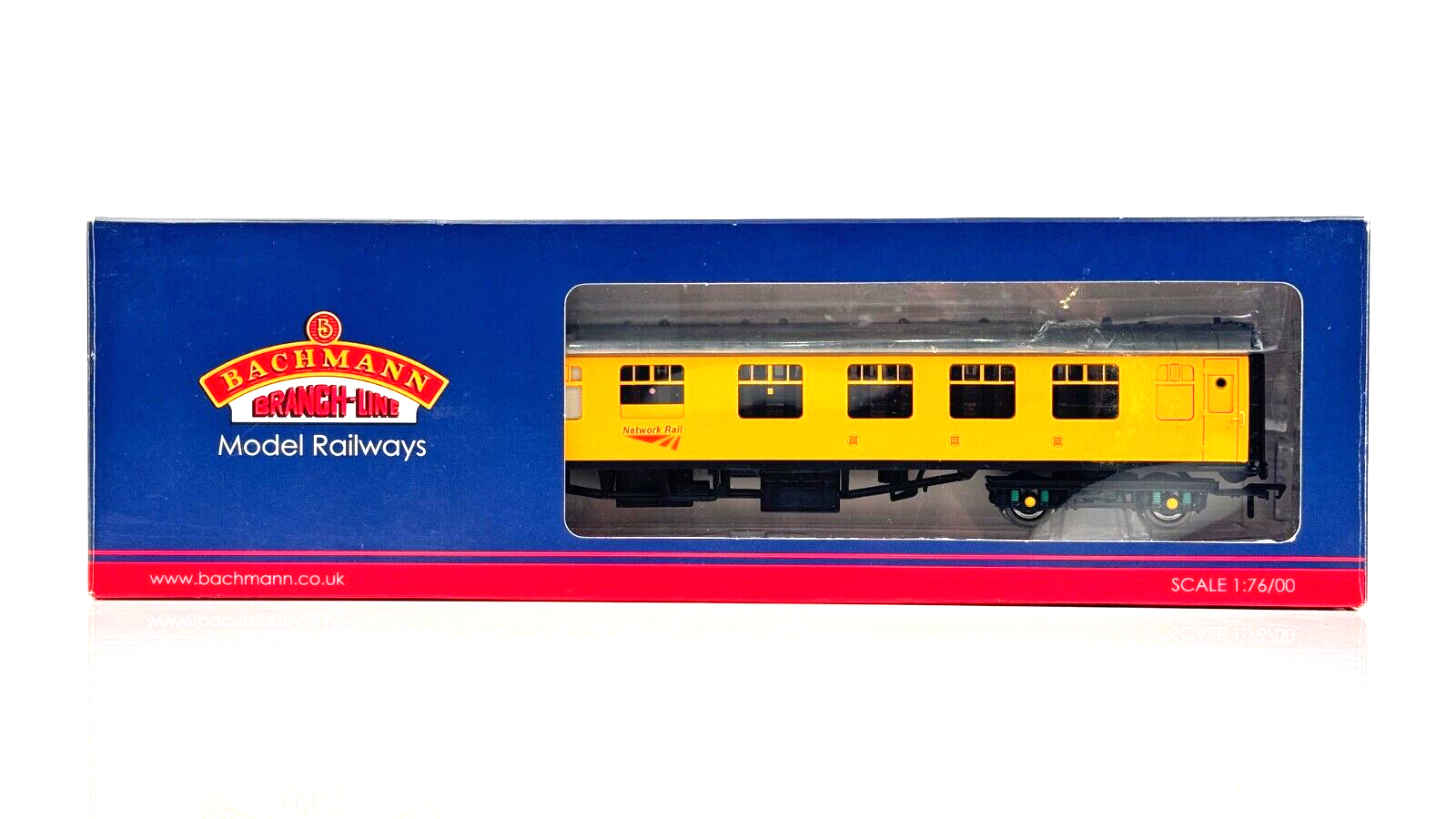 BACHMANN 00 GAUGE - 39-225Z - BR MK1 GENERATOR & STAFF COACH NETWORK RAIL BOXED