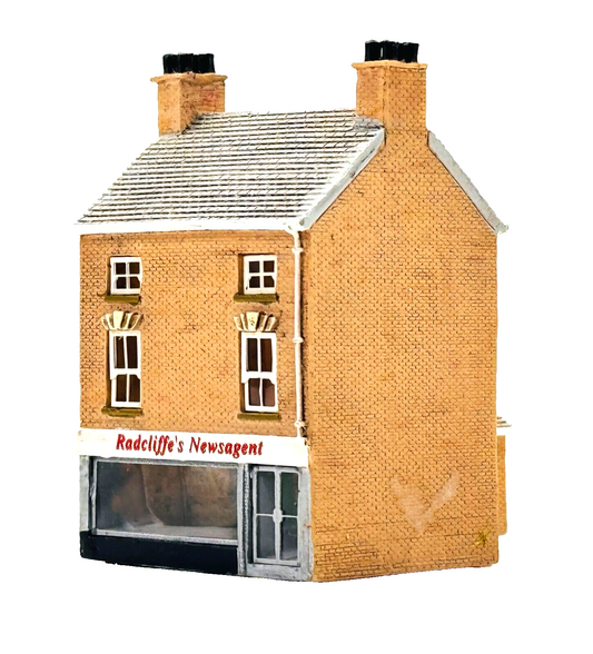 HORNBY N GAUGE LYDDLE END - N8033 - RADCLIFFE'S NEWSAGENT - PART BOXED