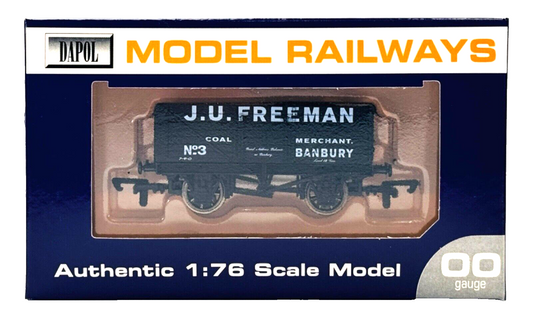 DAPOL 00 GAUGE - J.U FREEMAN COAL MERCHANT BANBURY WAGON NO.3 (LIMITED EDITION)