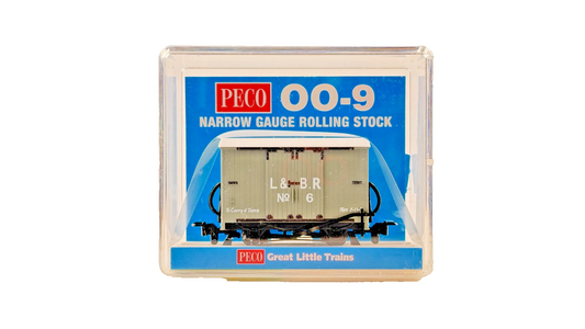 PECO OO9 SCALE - GR-220D - BOX VAN WAGON L&B LYNTON BARNSTAPLE LIVERY NO.6