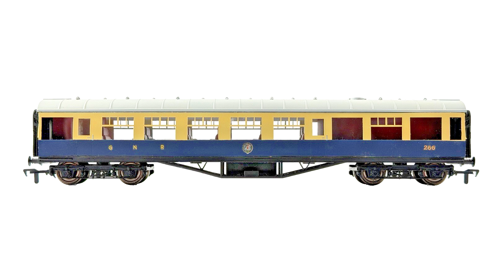 SILVER FOX MODELS OO GAUGE - GNRI NORTHERN IRISH RAIL CREAM/BLUE B8 COACH 266