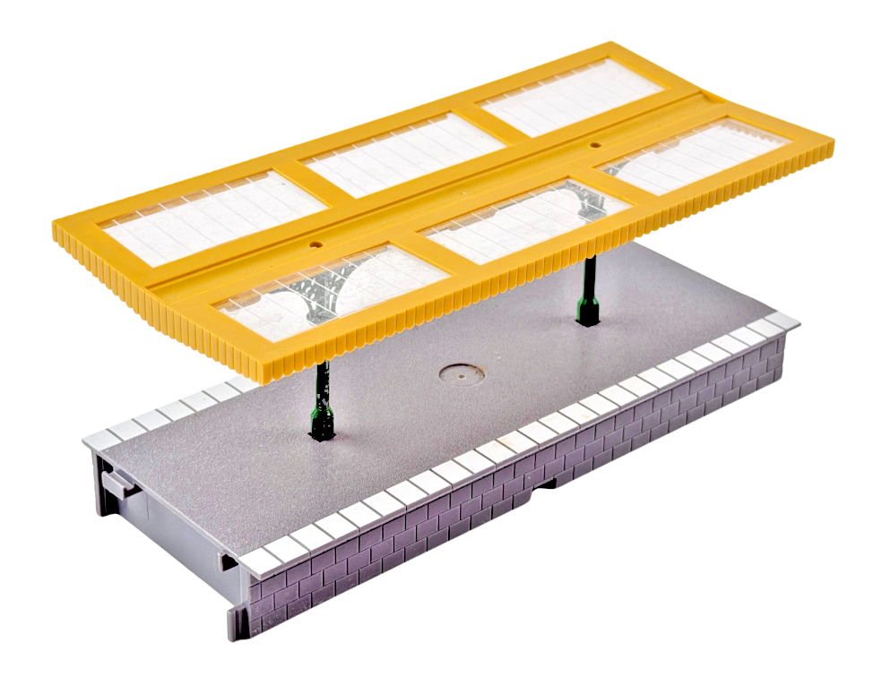 HORNBY OO GAUGE - R460/R514 - STRAIGHT PLASTIC PLATFORM CANOPY & DIECAST PILLARS