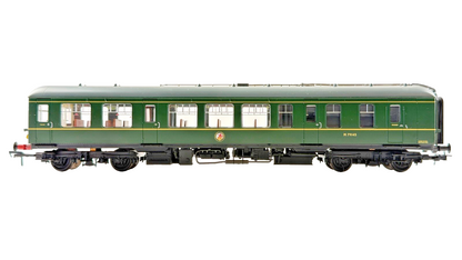 BACHMANN OO GAUGE - 32-515 - DERBY LIGHTWEIGHT TWO CAR DMU BR GREEN YWP BOXED