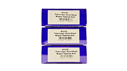 DAPOL OO GAUGE - B747E/G/H - RAKE OF 3 TELESCOPIC STEEL HOOD WAGONS TIPHOOK RAIL