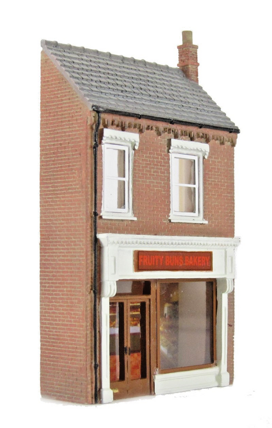BACHMANN OO GAUGE SCENECRAFT - 44-208 - LOW RELIEF BAKERY - NEW (WHITE BOX)