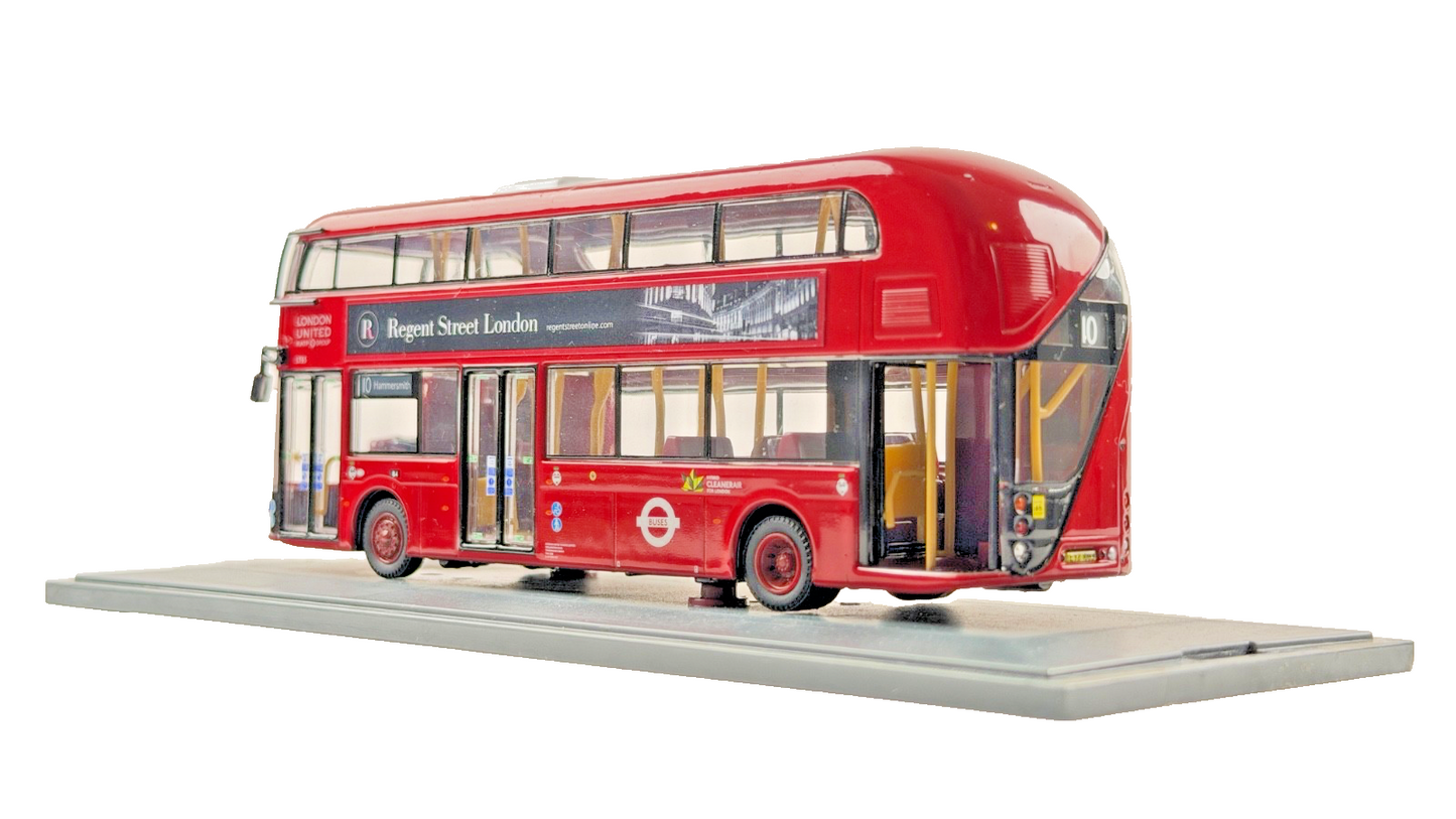 CORGI OOC 1/76 SCALE - OM46611A - NEW ROUTEMASTER LONDON UNITED HAMMERSMITH