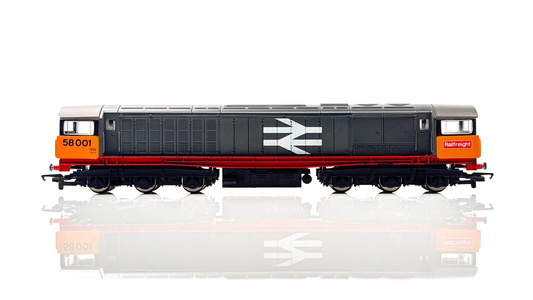 HORNBY 00 GAUGE - CLASS 58 DIESEL 58001 RAILFREIGHT RED STRIPE - UNBOXED