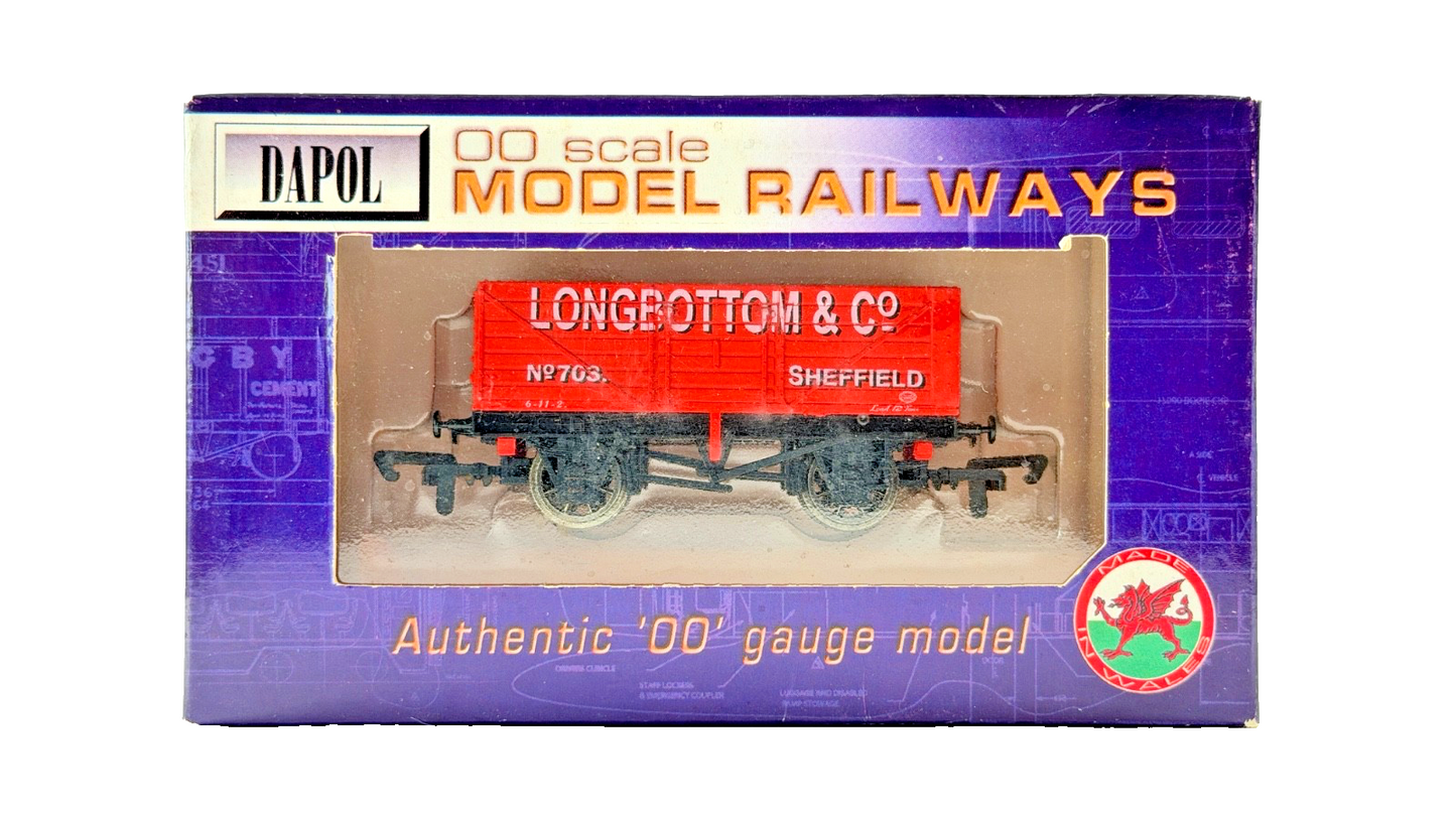 DAPOL 00 GAUGE - LONGBOTTOM & CO SHEFFIELD PLANK WAGON 703 (LIMITED EDITION)