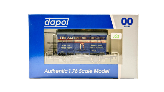 DAPOL 00 GAUGE - ALRESFORD BREWERY HUNT & CO WEST STREET NO.3 (LIMITED EDITION)