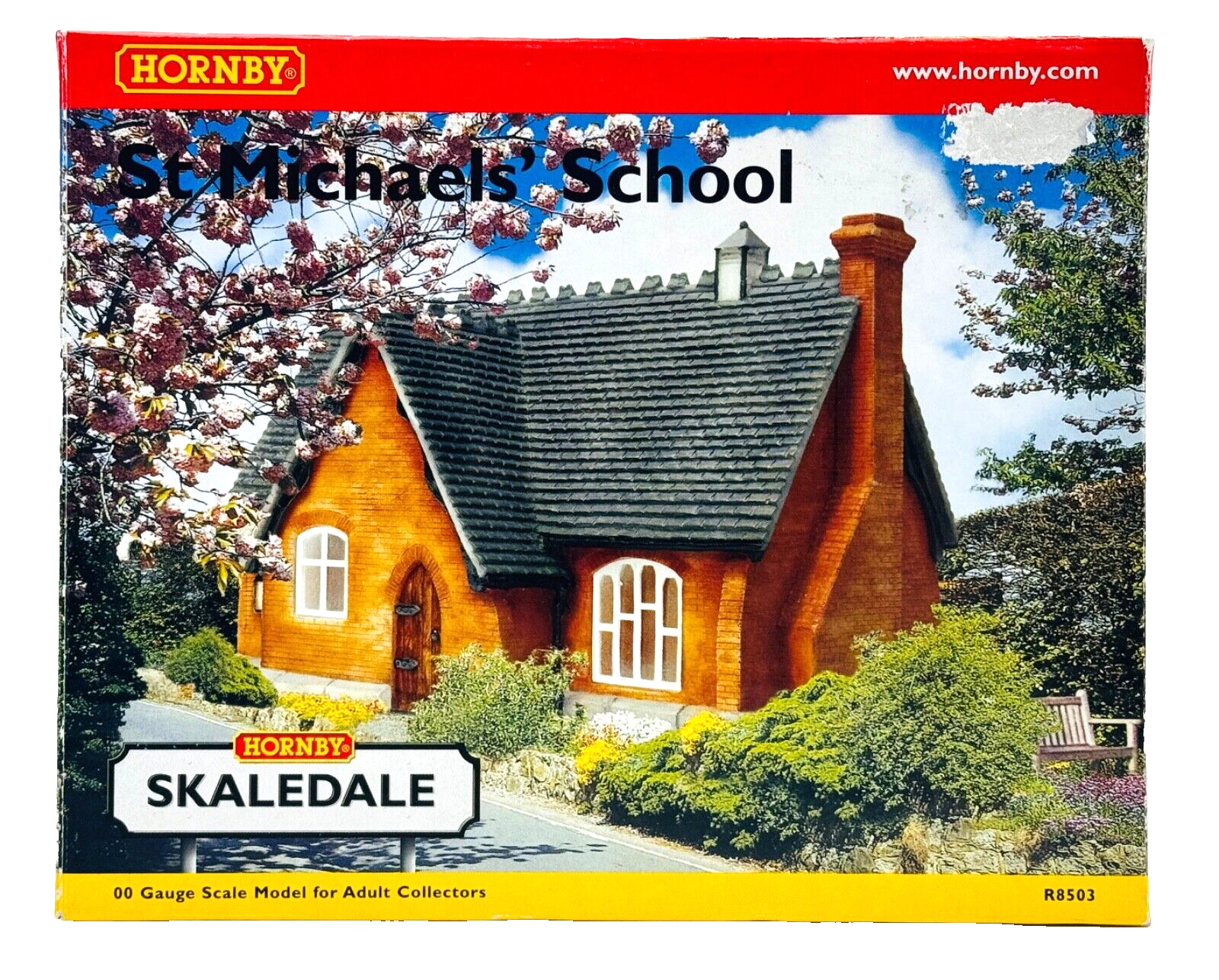 HORNBY 00 GAUGE SKALEDALE - R8503 - ST MICHAELS SCHOOL - BOXED