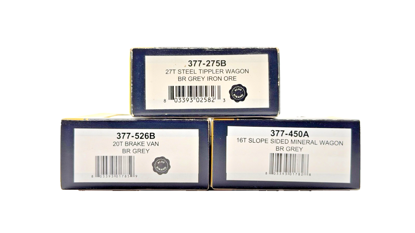 GRAHAM FARISH N GAUGE - 377-275B/377-526B/377-450A - RAKE OF 3 BR GREY WAGONS