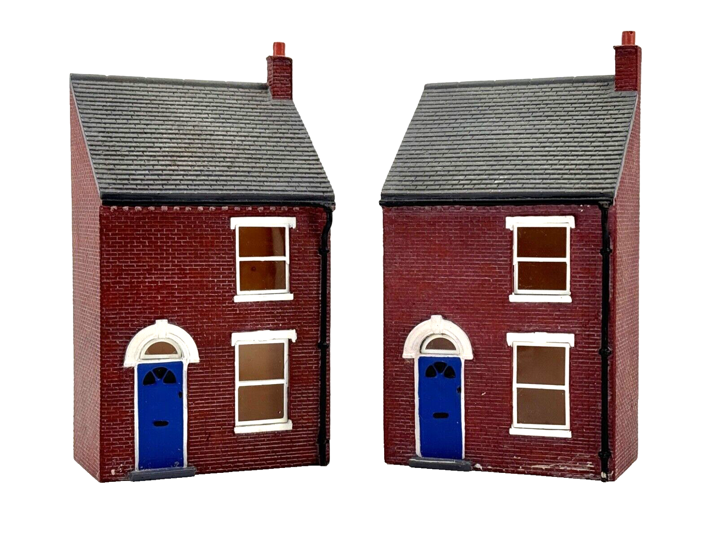 HORNBY 00 GAUGE SKALEDALE - R8644 - LOW RELIEF TERRACE HOUSE LEFT X 2 - UNBOXED