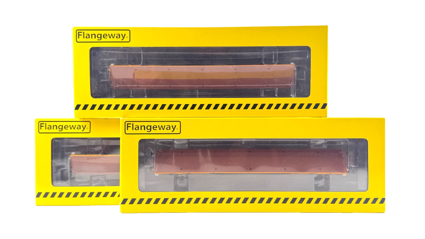 FLANGEWAY OO GAUGE - RAKE OF 3 ENGINEERS YELLOW AIR BRAKED SALMON WAGONS BOXED