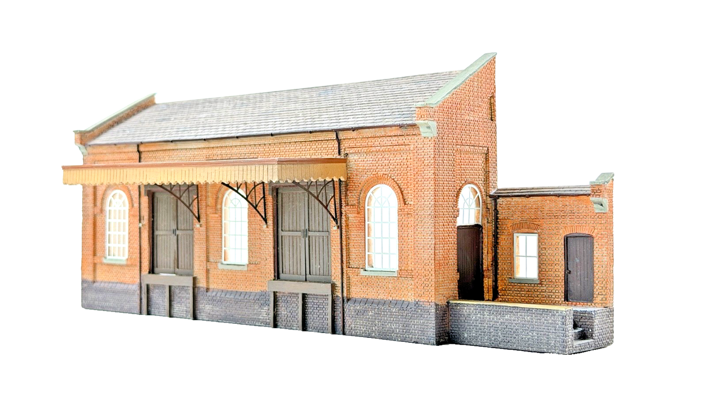 BACHMANN OO GAUGE SCENECRAFT - 44-238 - LOW RELIEF GOODS LOADING CANOPY UNBOXED