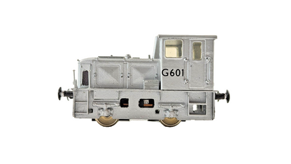 SILVER FOX MODELS OO GAUGE - IR/IE IRISH RAIL SILVER DEUTZ SHUNTER G601 BOXED
