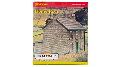 HORNBY SKALEDALE OO GAUGE - R8567 - HOME FARM HOUSE COTTAGE - BOXED