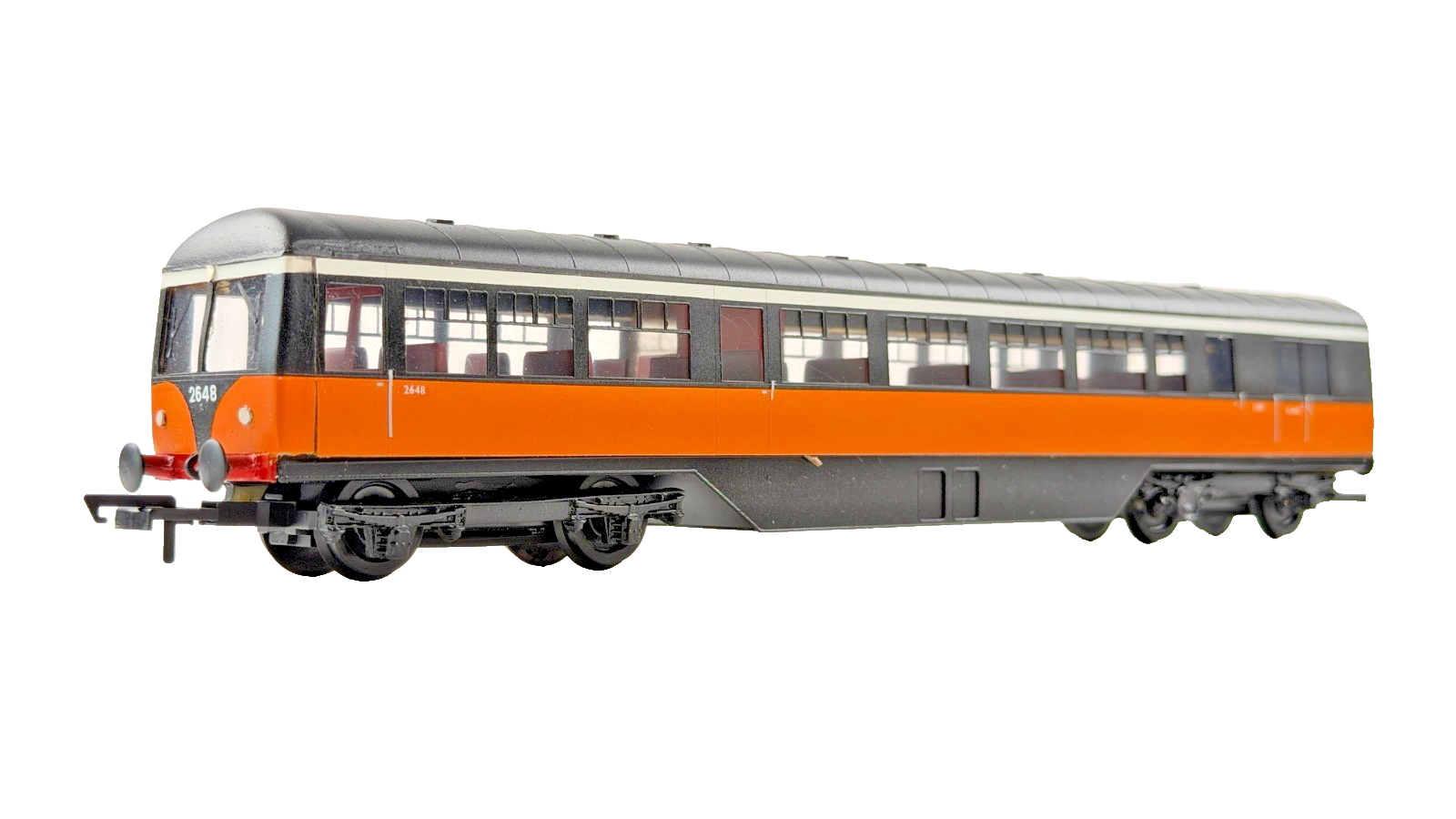 SILVER FOX MODELS OO GAUGE - IRISH RAIL ORANGE AEC CLASS 600 RAILCAR 2 CAR SET