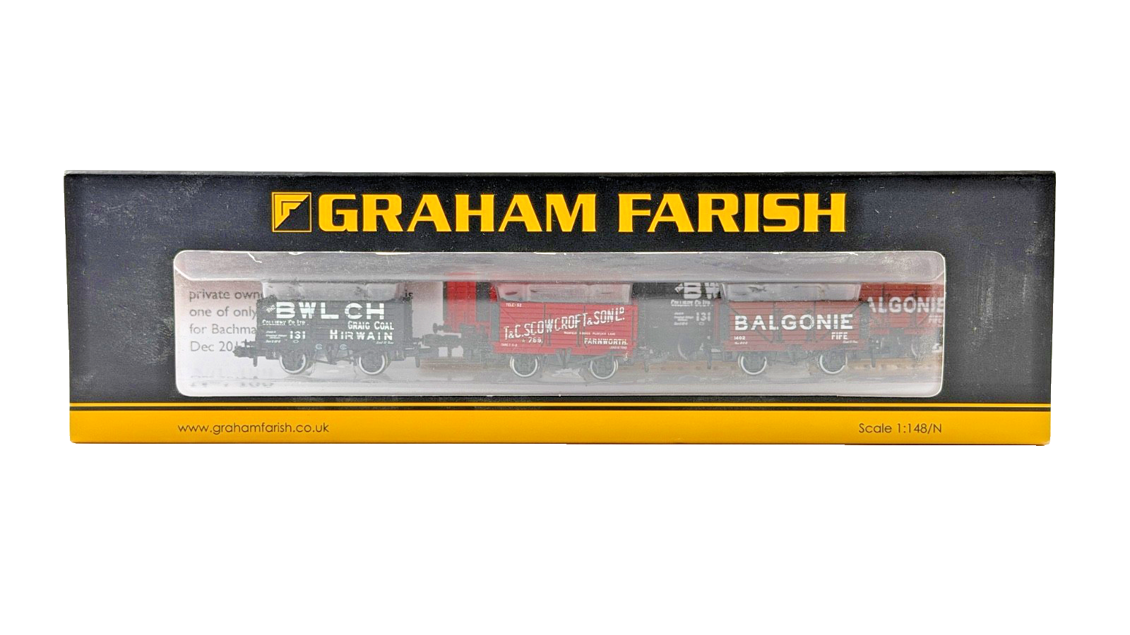 GRAHAM FARISH N GAUGE - 377-075K8 - SET OF THREE PRIVATE OWNER WAGONS COLLECTOR