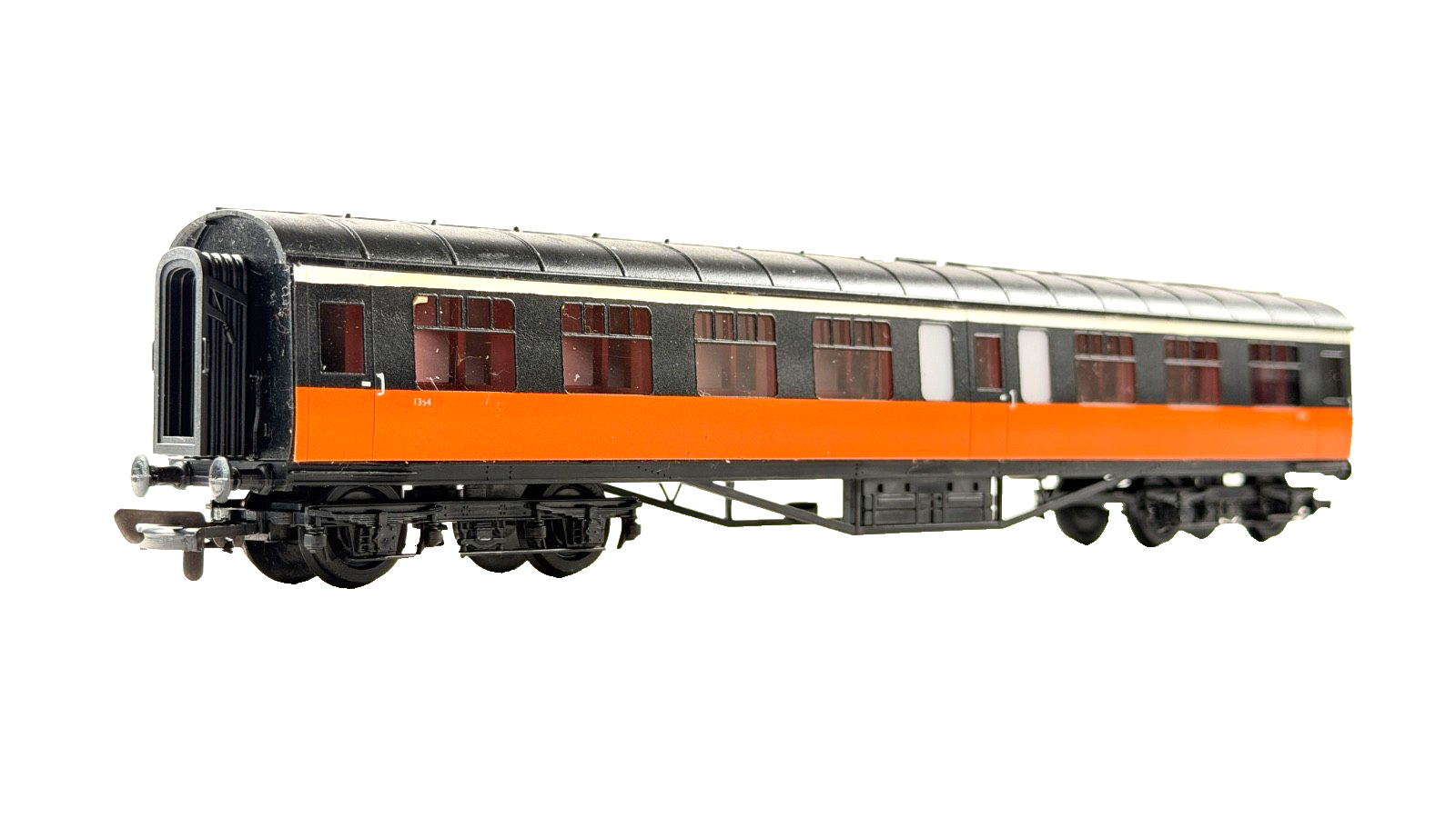 SILVER FOX MODELS OO GAUGE - CIE IRISH RAIL BLACK OVER ORANGE CORRIDOR 3RD 1354