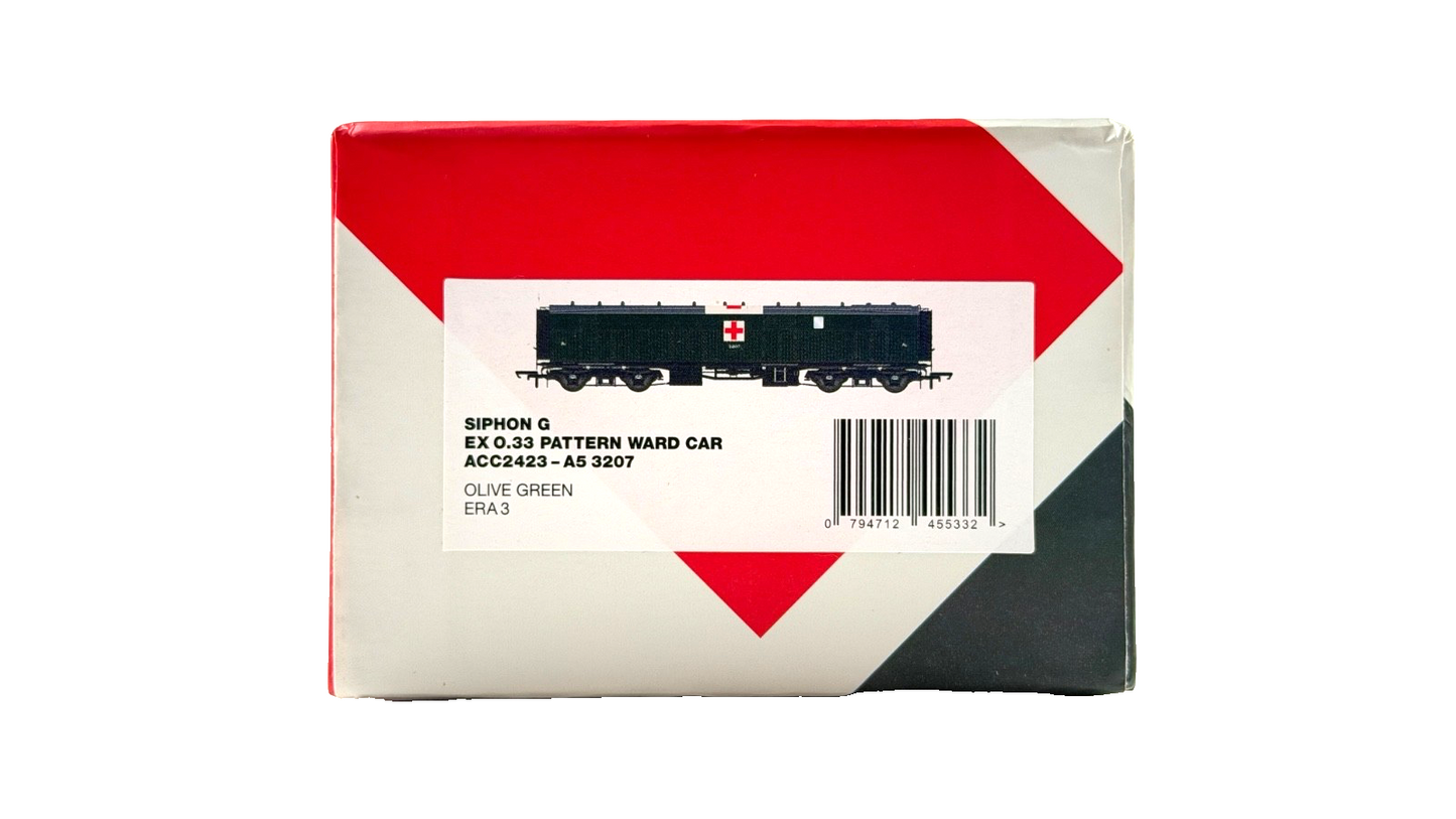 ACCURASCALE OO GAUGE - ACC2423 - SIPHON G VAN OLIVE GREEN MILITARY AMBULANCE