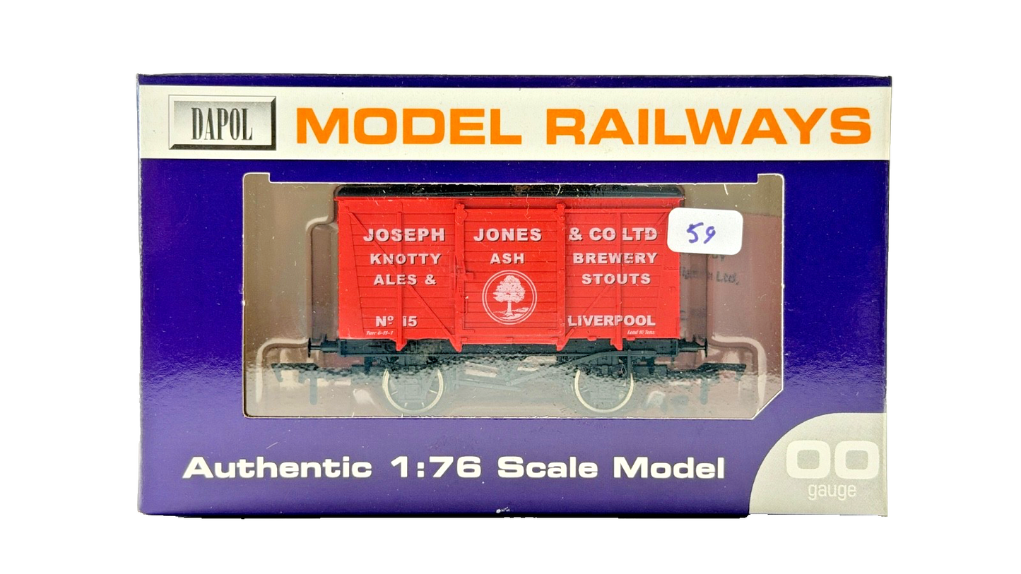 DAPOL 00 GAUGE - JOSEPH JONES KNOTTY ASH BREWERY LIVERPOOL 15 (LIMITED EDITION)