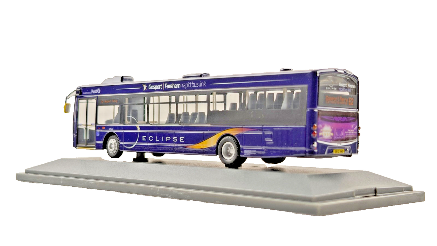 CORGI OOC 1/76 SCALE - OM46710A - WRIGHT ECLIPSE 2 FIRST HAMPSHIRE ECLIPSE BOXED
