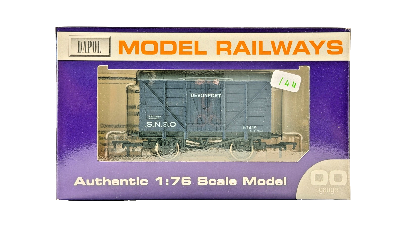 DAPOL 00 GAUGE - ROYAL NAVY SNSO SENIOR NAVAL STORE OFFICE 419 (LIMITED EDITION)
