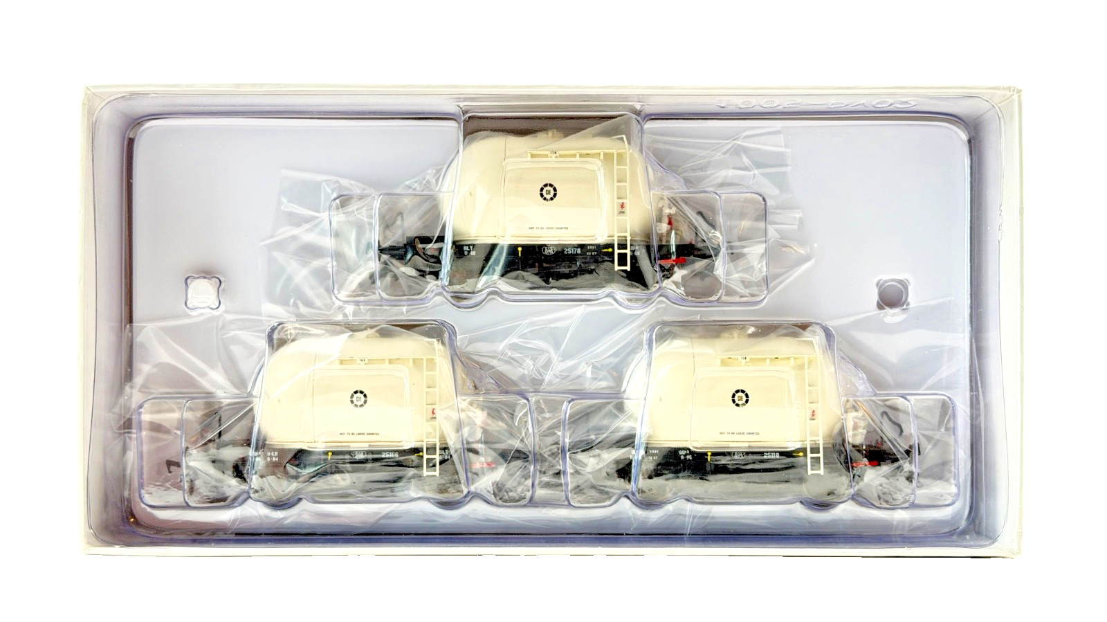 IRISH RAILWAY MODELS 00 GAUGE - IRM1013 - CIE/IRISH RAIL BULK CEMENT WAGON SET D
