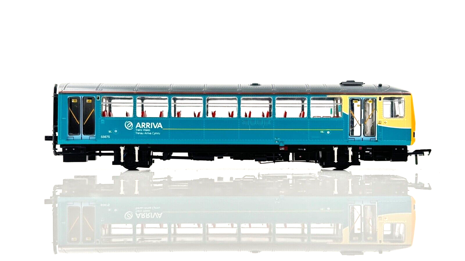 REALTRACK MODELS 00 GAUGE - RT143-212 - CLASS 143 DMU 2 CAR ARRIVA TRAINS WALES