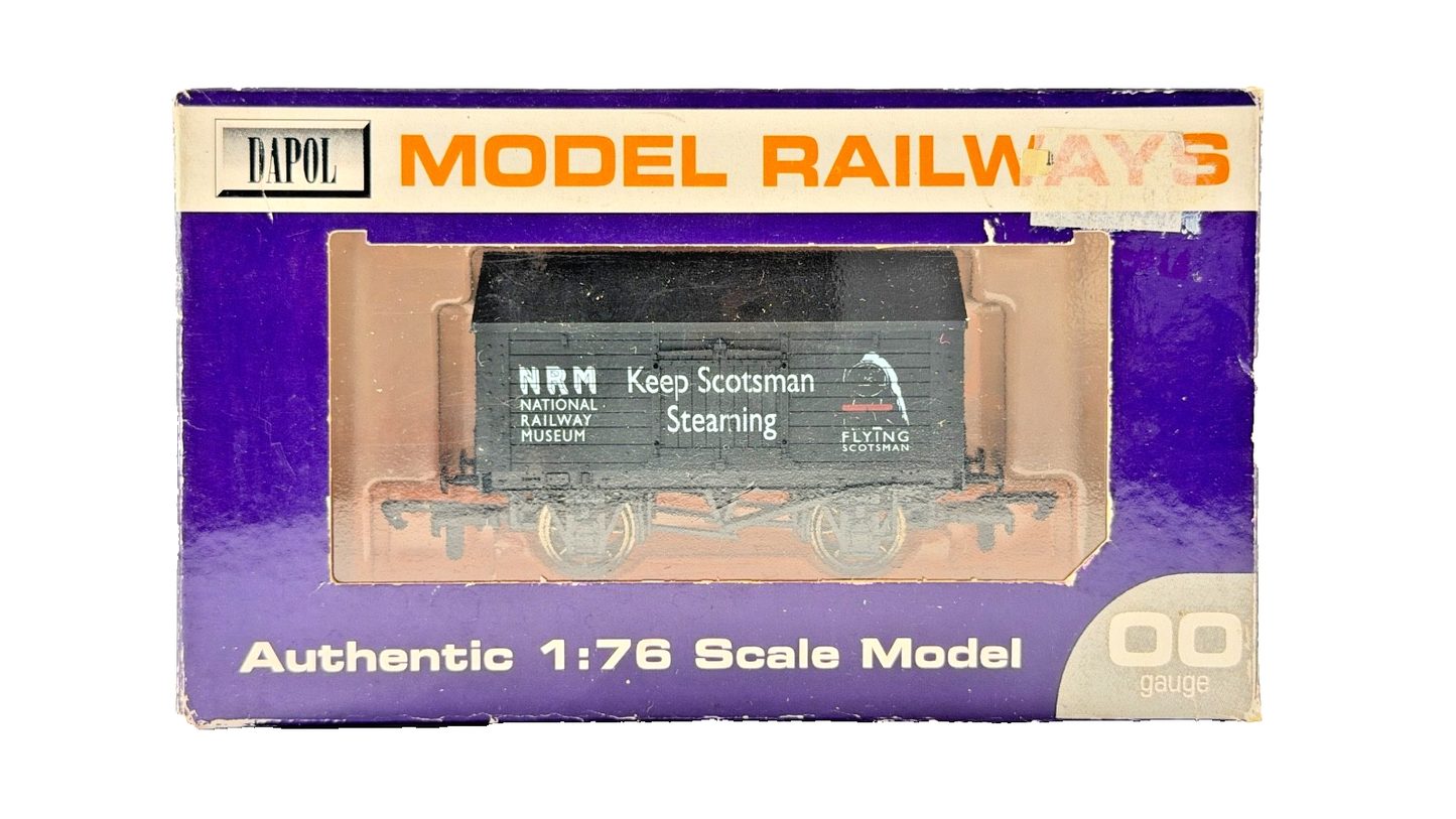 DAPOL 00 GAUGE - NRM KEEP SCOTSMAN STEAMING PROMOTIONAL WAGON (LIMITED EDITION)
