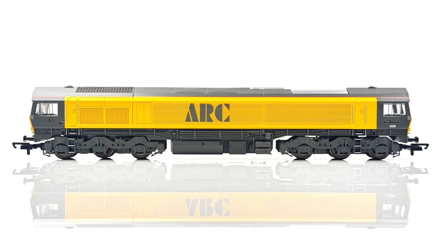 HORNBY 00 GAUGE - R2521 - CLASS 59 DIESEL 59102 ARC 'VILLAGE OF CHANTRY' - BOXED