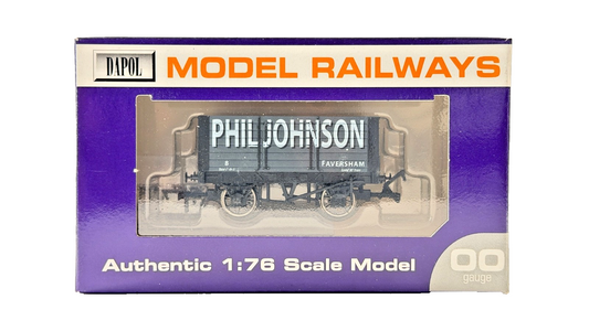DAPOL 00 GAUGE - PHIL JOHNSON OF FAVERSHAM PLANK WAGON NO.8 (LIMITED EDITION)