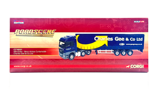 CORGI 1/76 SCALE ROADSCENE - CC18201 - MERCEDES ACTROS CHARLES GEE & CO - NEW