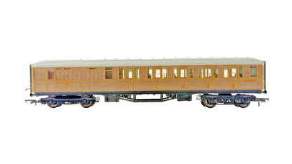 HORNBY OO GAUGE - RAKE OF 4 LNER TEAK GRESLEY PASSENGER COACHES UNBOXED