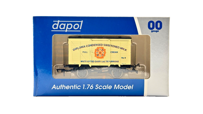 DAPOL 00 GAUGE - DIPLOMA CONDENSED SWEETENED MILK VAN (LIMITED EDITION 001/103)