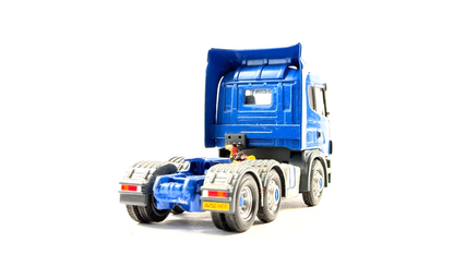 CORGI 1/50 SCALE PLAIN BLUE SCANIA 124L 420 6X2 TRACTOR UNIT UNBOXED
