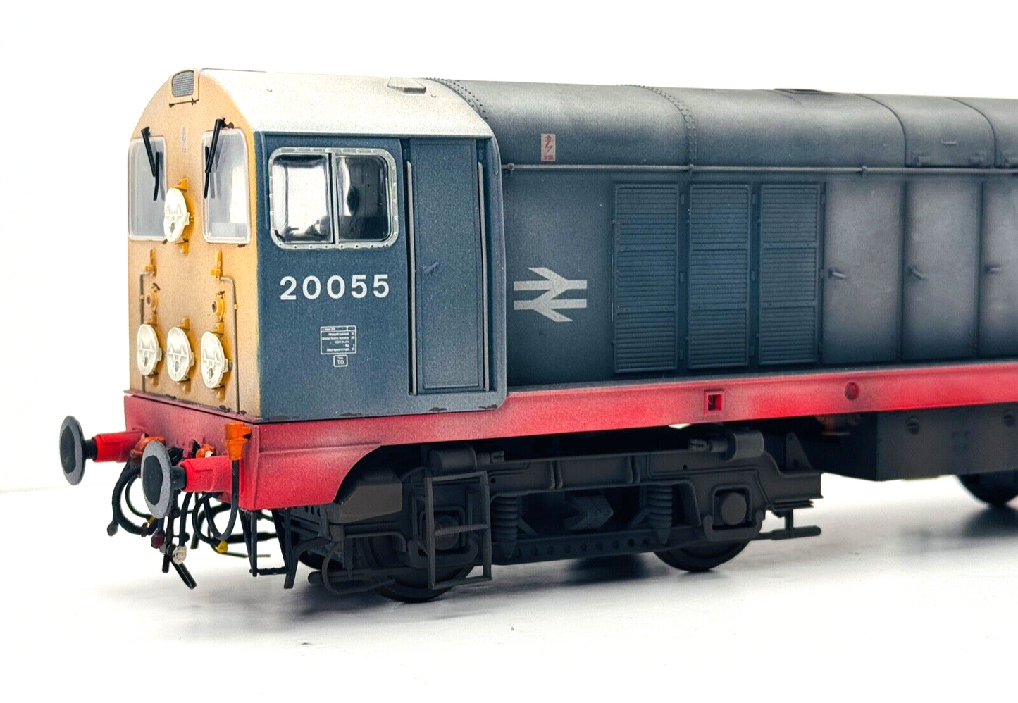 HELJAN O GAUGE - CLASS 20 DIESEL 20055 BR BLUE RED SOLEBAR (PRO WEATHERED) BOXED